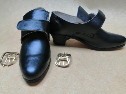 SHOES XVIIIE CENTURY WITH BUCKLE
